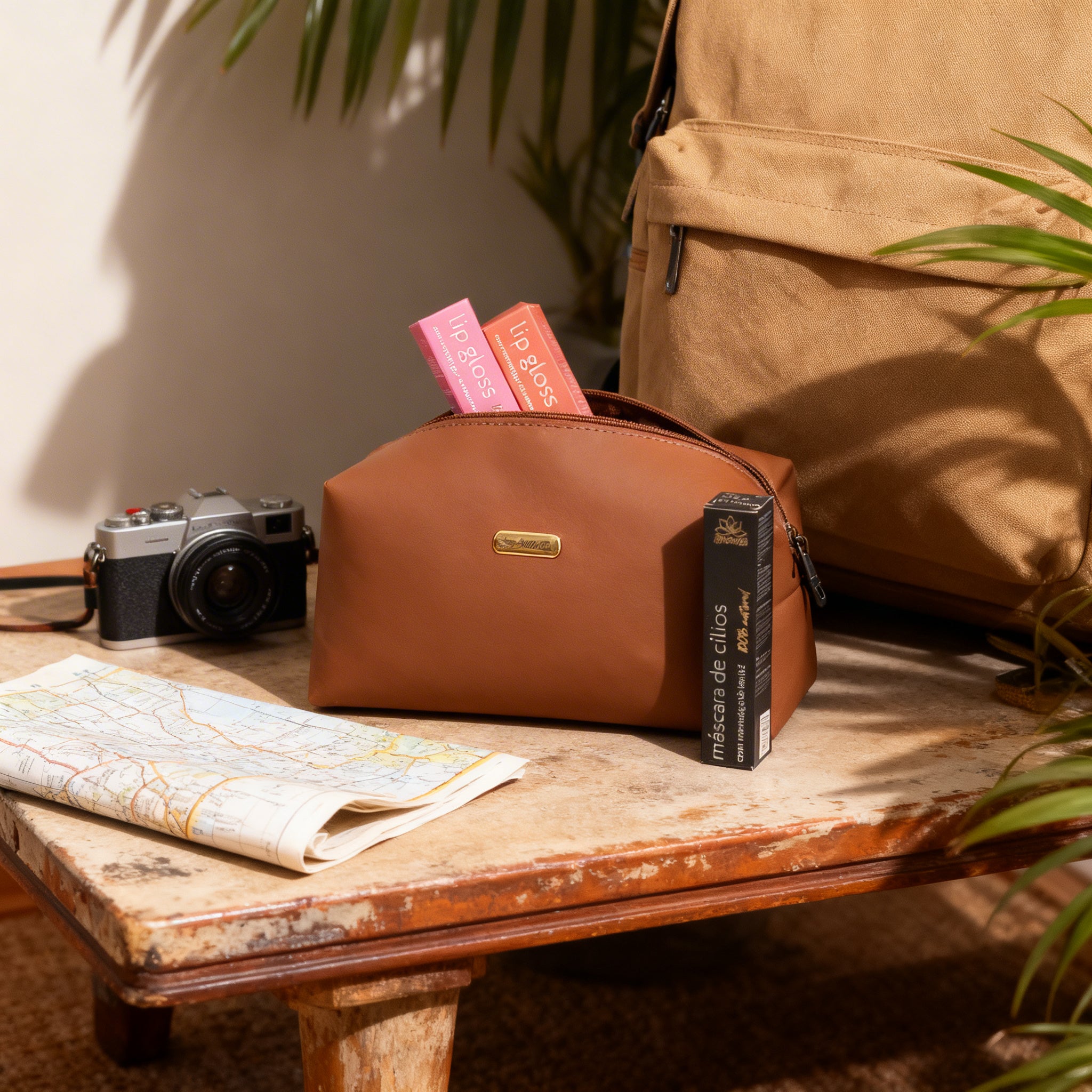 Kit Maquiagem 100% Natural - Gloss & Máscara + Necessaire